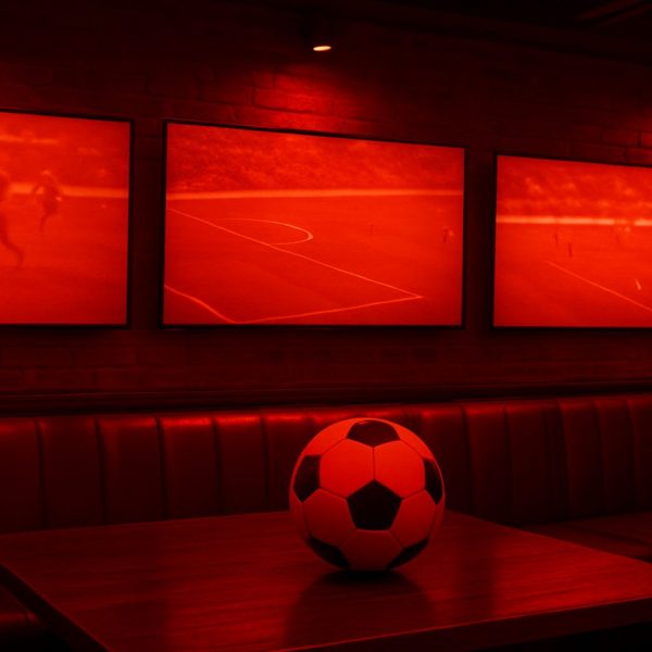 Gdzie oglądać mecz United w Manchesterze, gdy nie masz biletu?